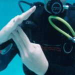 Diving Signals Explained – Scuba Diving Communication in Hurghada